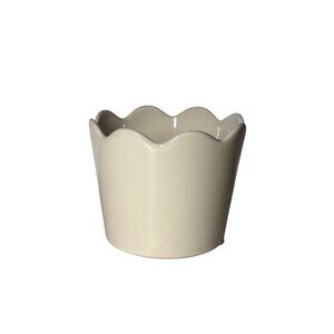 Mainstays Scallop Ceramic Planter White Pot –‎ 4 Inch